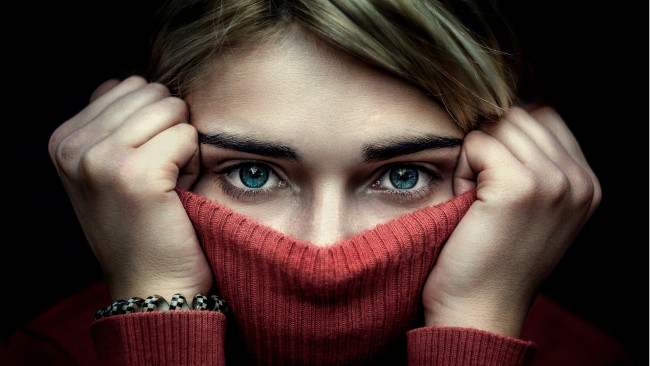 Обои картинки фото разное, глаза, шатенка, голубые