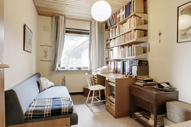 Обои картинки фото интерьер, кабинет, библиотека, офис, полки, стол, диван, книги, окно, картина