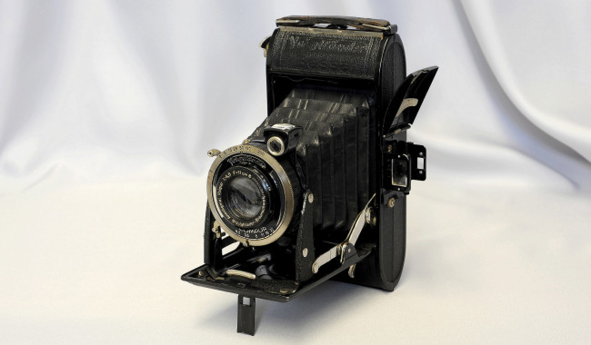 Обои картинки фото voigtl&, 228, nder bessa, бренды, бренды фотоаппаратов , разное, фотокамера