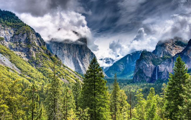 Обои картинки фото природа, горы, скалы, лес