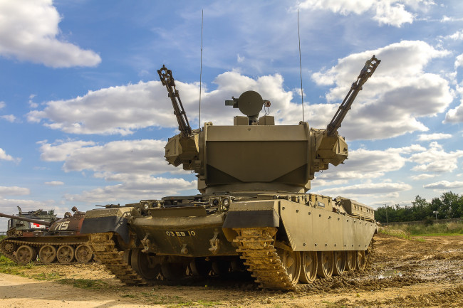 Обои картинки фото техника, военная техника, зенитная, установка, армия