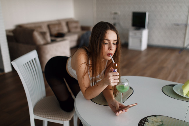 Обои картинки фото девушка, девушки, -unsort , брюнетки, темноволосые, модель