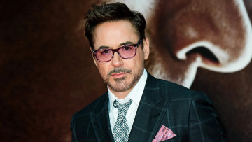 Картинка мужчины robert+downey+jr robert downey jr