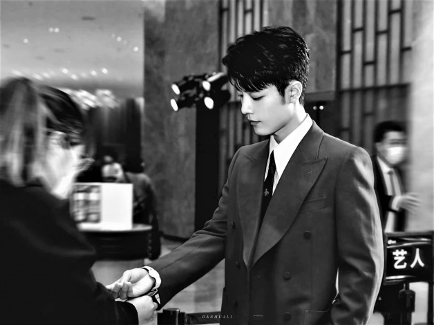 Обои картинки фото разное, знаменитости, сяо, чжань, пиджак, стафф