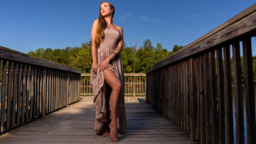 Картинка lauren+chancey девушки -+блондинки +светловолосые русая платье мост