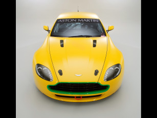 Картинка автомобили aston martin