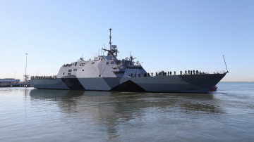 Картинка uss+freedom корабли другое корвет вмс сша