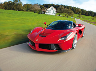 Картинка автомобили ferrari la 2013г красный