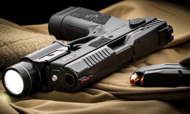 Обои картинки фото cz p-07, оружие, пистолеты, ствол