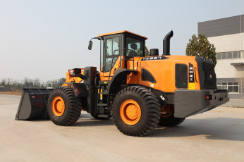 Картинка техника фронтальные+погрузчики ensign