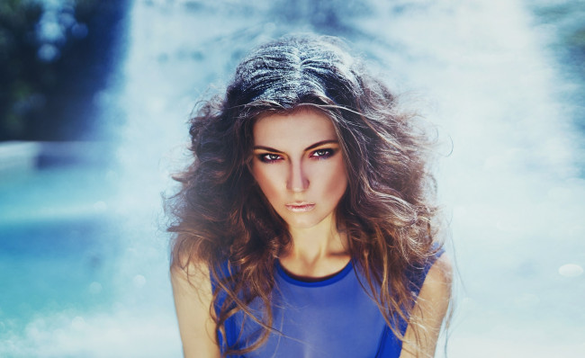 Обои картинки фото девушки, -unsort , лица,  портреты, топ, лицо, шатенка