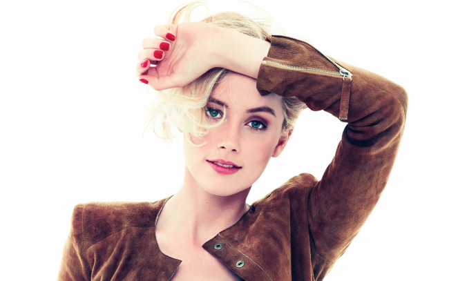 Обои картинки фото девушки, amber heard, куртка, блондинка, актриса