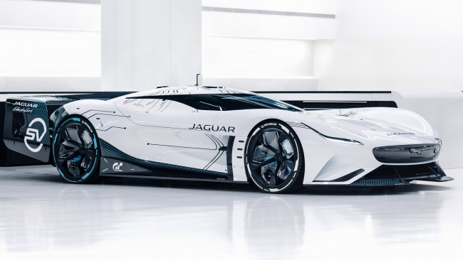 Обои картинки фото jaguar vision gran turismo sv 2020, автомобили, jaguar, vision, gran, turismo, sv, 2020, автомобиль, с, большой, историей, и, большим, сердцем, диким, нравом