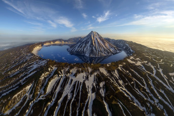 Картинка природа пейзажи пейзаж россия небо курилы вода курильские острова