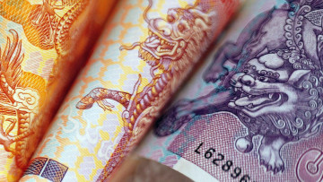 Картинка разное золото +купюры +монеты купюры юани деньги