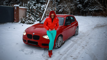 Картинка автомобили -авто+с+девушками bmw