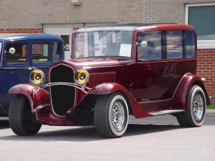 Картинка автомобили выставки уличные фото