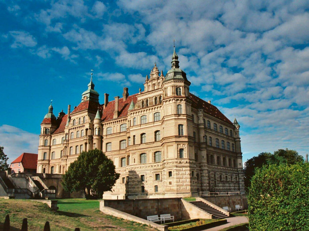 Обои картинки фото guestrow, города, дворцы, замки, крепости