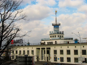 Картинка города здания дома