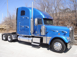 Картинка автомобили freightliner