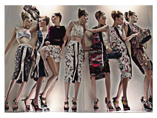 Обои картинки фото бренды, prada