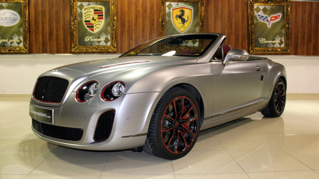 Обои картинки фото bentley, continental, gtc, автомобили, выставки, уличные, фото, великобритания, motors, премиум-класс