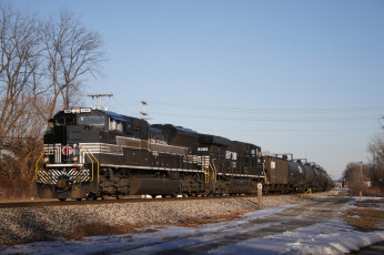 Картинка техника поезда рельсы локомотив состав