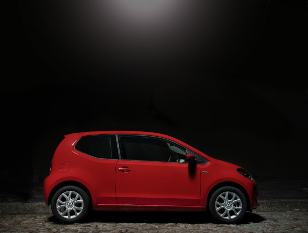 Обои картинки фото автомобили, volkswagen, up, красный, 2015г, za-spec, 3-door
