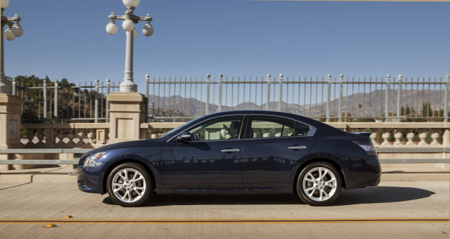 Обои картинки фото автомобили, nissan, datsun, a35, maxima