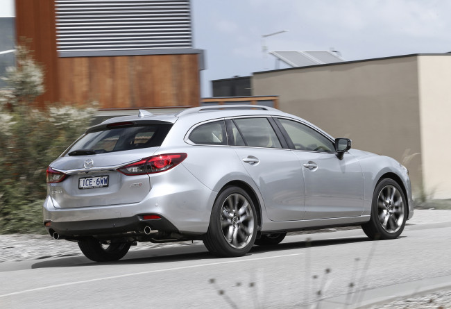 Обои картинки фото автомобили, mazda, au-spec, wagon, mazda6, 2015г, gj, светлый