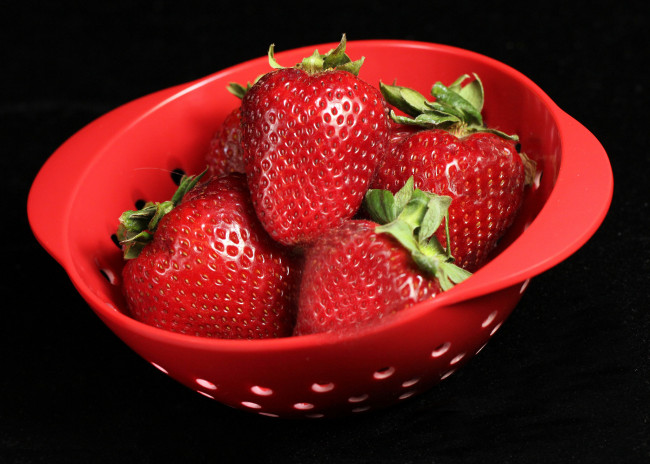 Обои картинки фото еда, клубника,  земляника, ягоды