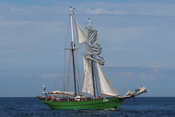 Картинка корабли парусники паруса мачты