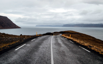 Картинка природа дороги горы залив поворот шоссе дорога