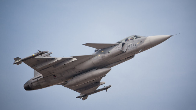 Обои картинки фото jas39 gripen, авиация, боевые самолёты, истребитель