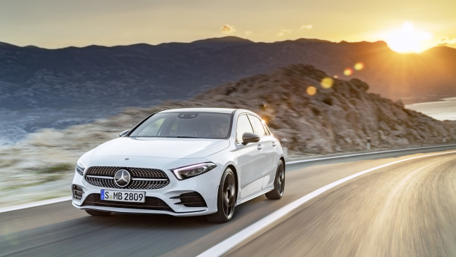 Обои картинки фото mercedes-benz a-class 2019, автомобили, mercedes-benz, 2019, a-class