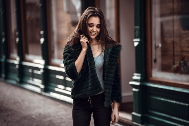 Обои картинки фото девушка, девушки, -unsort , брюнетки, темноволосые, модель