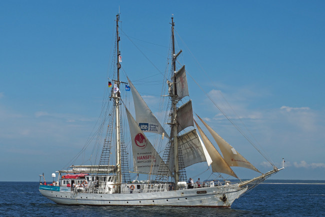 Обои картинки фото корабли, парусники, мачты, паруса