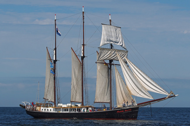 Обои картинки фото корабли, парусники, паруса, мачты