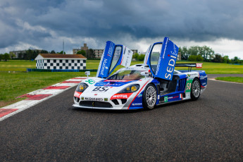 Картинка автомобили saleen