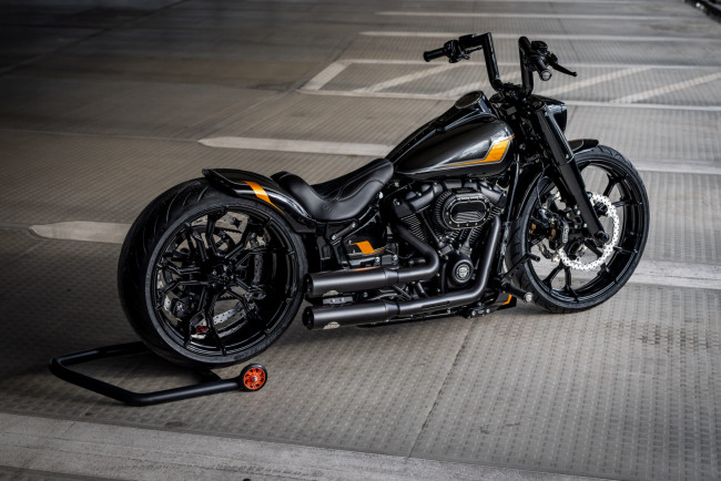 Обои картинки фото мотоциклы, harley-davidson, softail, fat, boy, 114, customized, big, atlas, tuning, bikes