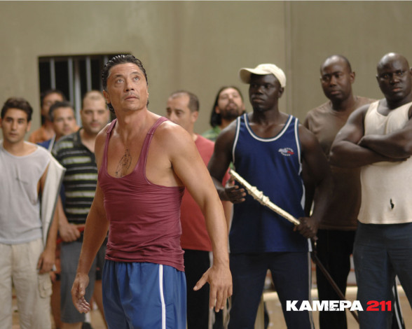 Обои картинки фото celda, 211, кино, фильмы