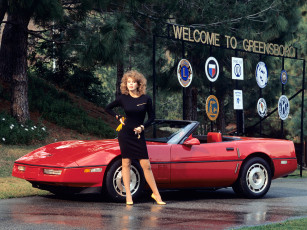 Картинка автомобили авто+с+девушками corvette