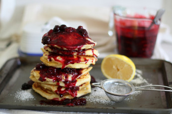 Картинка еда блины +оладьи сито лимон оладьи джем