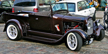 Картинка автомобили выставки+и+уличные+фото ford