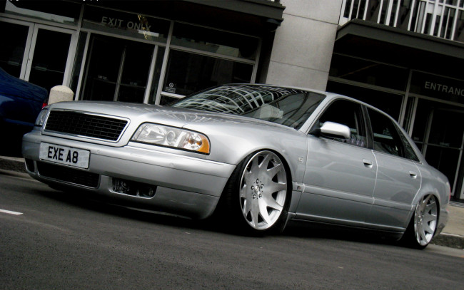 Обои картинки фото автомобили, выставки и уличные фото, audi