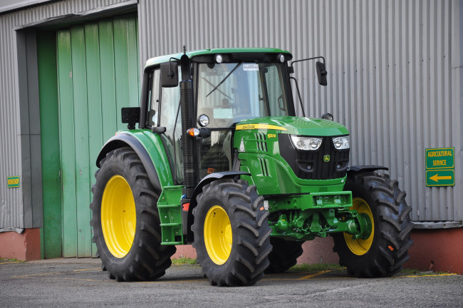 Обои картинки фото john deere 6125m tractor, техника, тракторы, трактор, колесный, универсальный