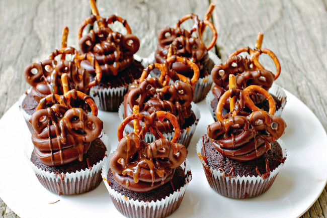 Обои картинки фото еда, пирожные,  кексы,  печенье, печенье, крем, кекс