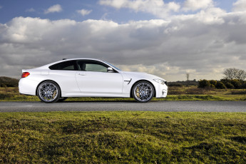 Картинка автомобили bmw m4 coupе competition package uk-spec f82 2016г
