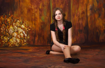 Картинка девушки -unsort+ брюнетки +шатенки брюнетка очаровательная девушка секси милая фон взгляд поза ножки няшка