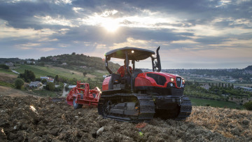 Картинка техника тракторы+на+гусенецах same